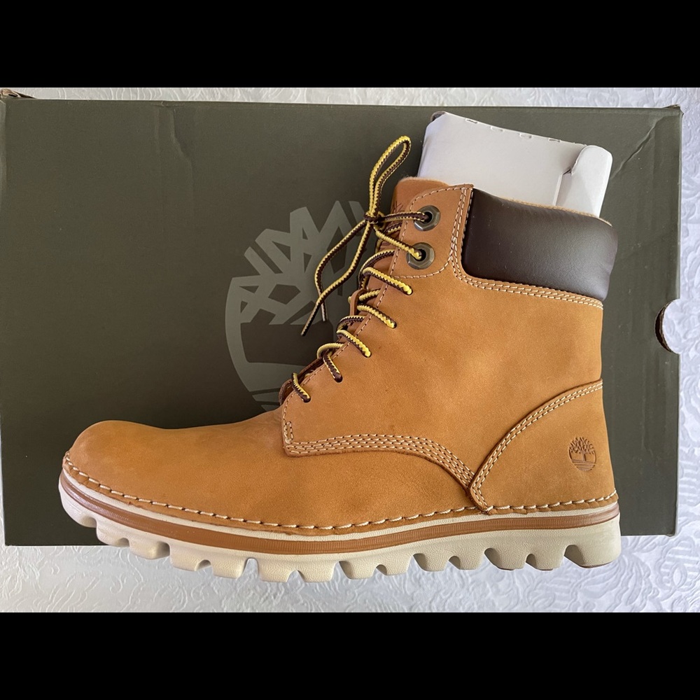 Brand New Womens Timberland Brookton Boot
